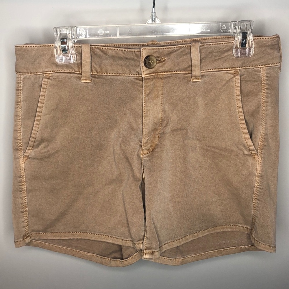 American Eagle Size 6 Midi Short